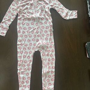 Soft Pink Smiley One-Piece for Kids - Zip Front
